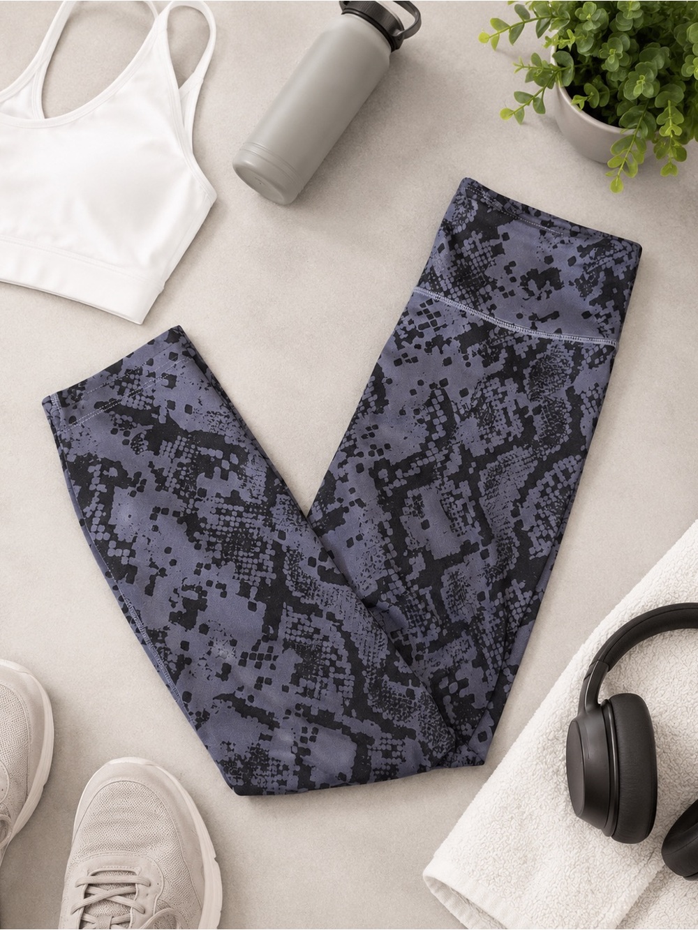 JoyLab Snake Print Athletic Leggings Small